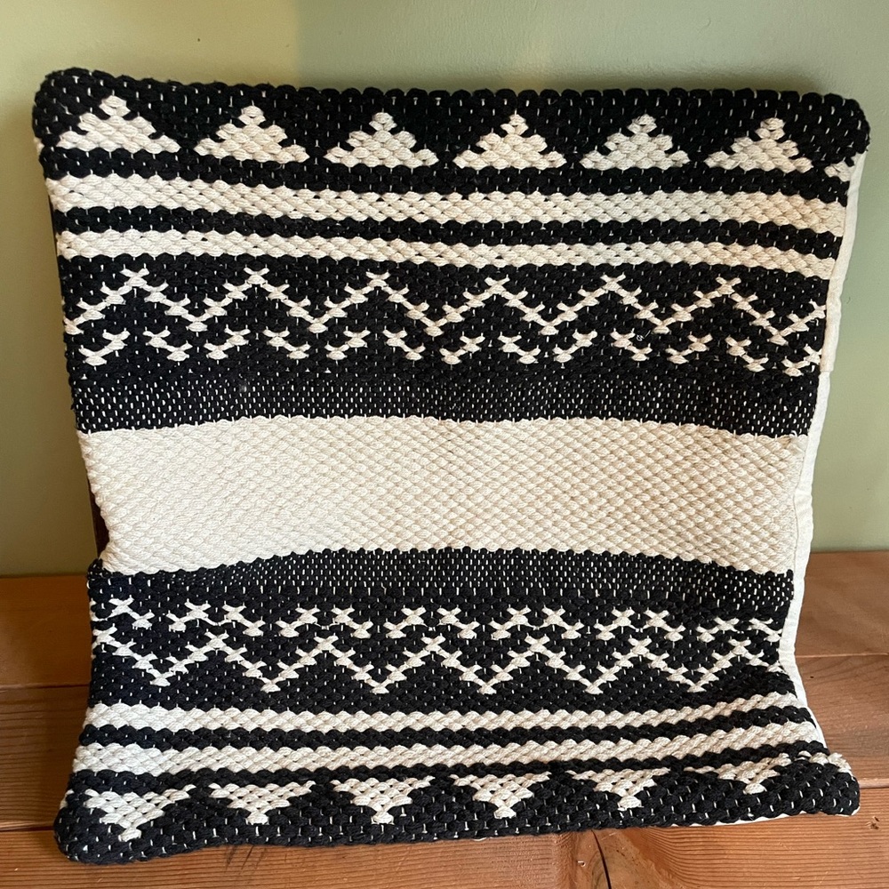 Black And Cream Pillow Cover, Geometric Tapestry Woven Throw Pillow Sham 17x17